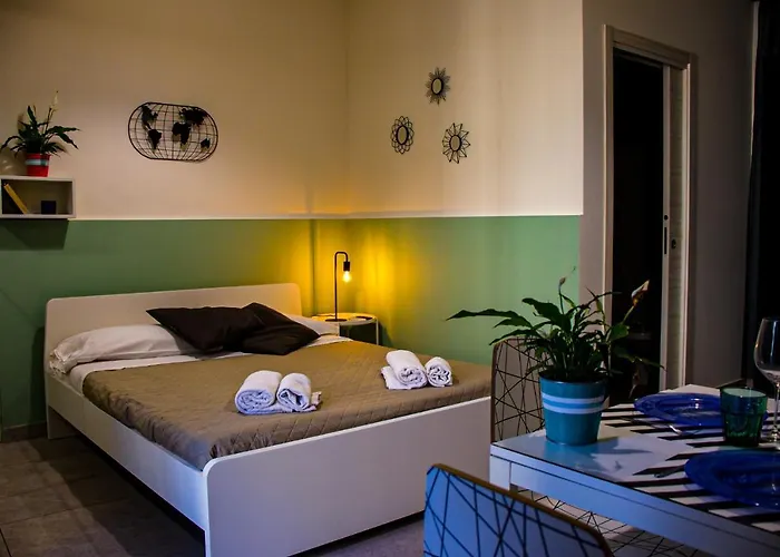 Trinacria Apartments